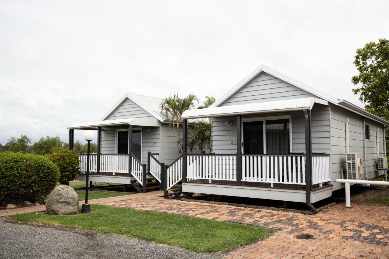 โฮเต็ล เซทเทลอร์ส Hotel Biloela ภายนอก รูปภาพ